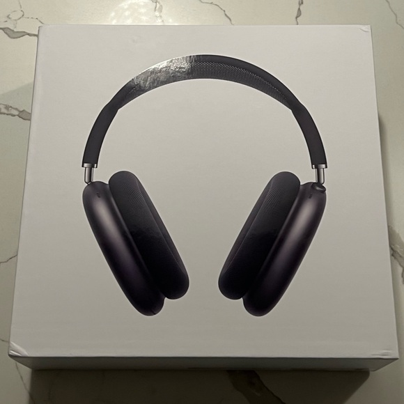 AirPod Max - Picture 1 of 4
